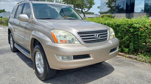 used 2004 Lexus GX 470 car, priced at $15,999