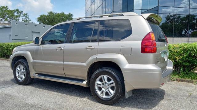 used 2004 Lexus GX 470 car, priced at $15,999