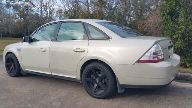 used 2008 Ford Taurus car, priced at $3,800