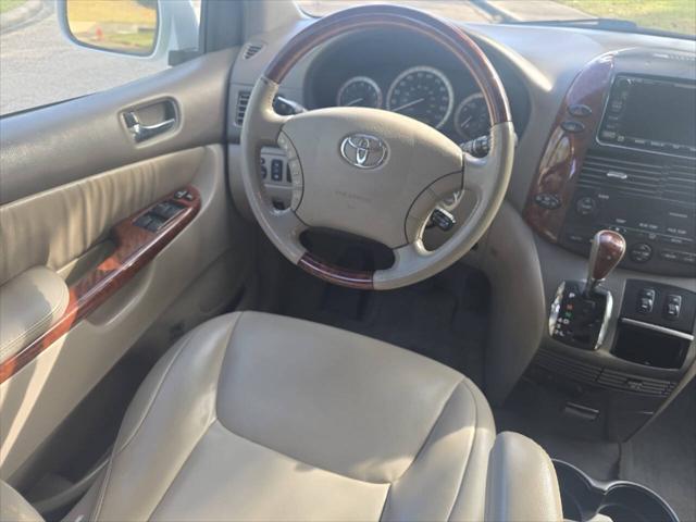 used 2004 Toyota Sienna car, priced at $7,999