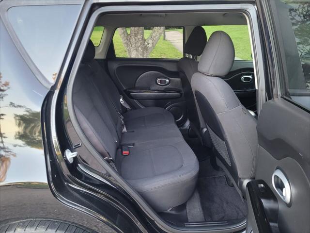 used 2015 Kia Soul car, priced at $7,999