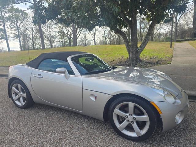 used 2007 Pontiac Solstice car, priced at $7,900