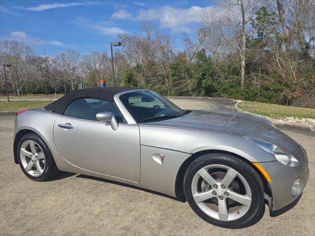 used 2007 Pontiac Solstice car, priced at $7,900