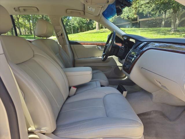 used 2007 Cadillac DTS car, priced at $7,999