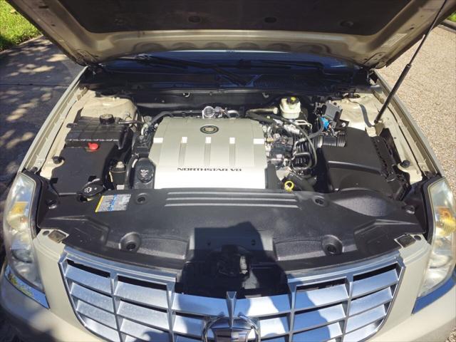 used 2007 Cadillac DTS car, priced at $7,999