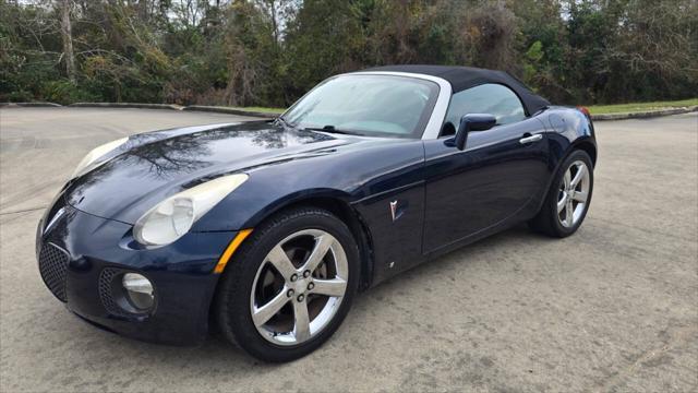 used 2007 Pontiac Solstice car, priced at $8,999