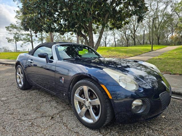 used 2007 Pontiac Solstice car, priced at $8,999