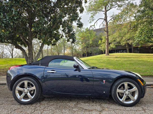 used 2007 Pontiac Solstice car, priced at $8,999