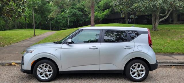 used 2020 Kia Soul car, priced at $13,999