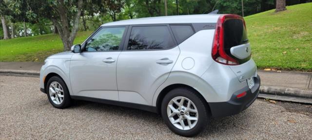 used 2020 Kia Soul car, priced at $13,999