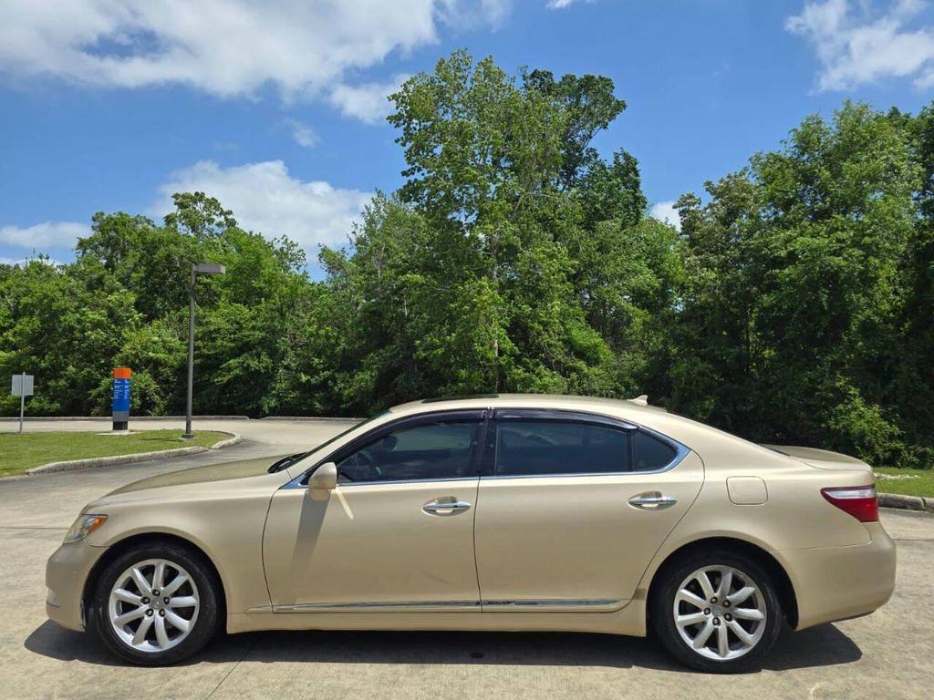 used 2007 Lexus LS 460 car, priced at $8,500