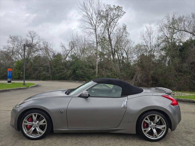 used 2010 Nissan 370Z car, priced at $13,500