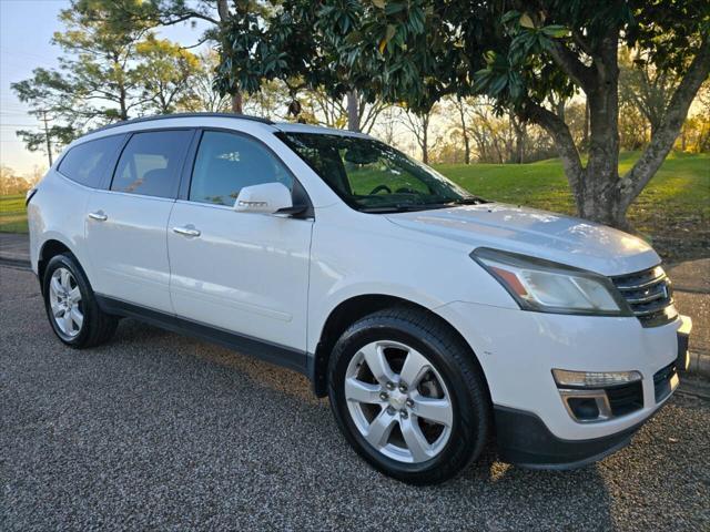 used 2017 Chevrolet Traverse car, priced at $9,999