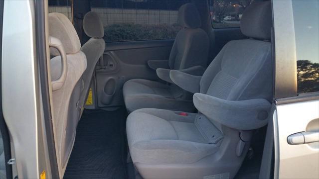 used 2008 Toyota Sienna car, priced at $5,500