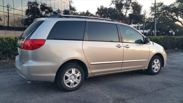 used 2008 Toyota Sienna car, priced at $5,500