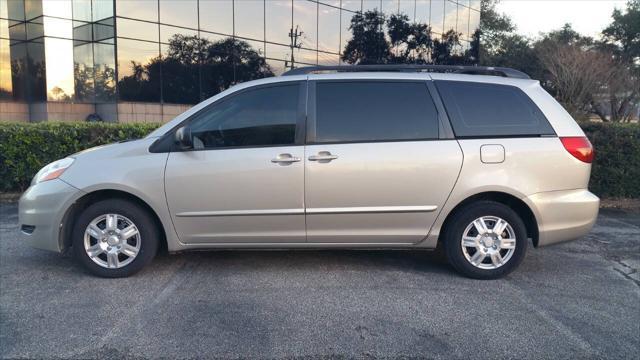 used 2008 Toyota Sienna car, priced at $5,500