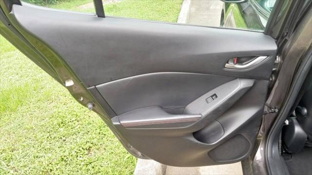 used 2014 Mazda Mazda3 car, priced at $8,900