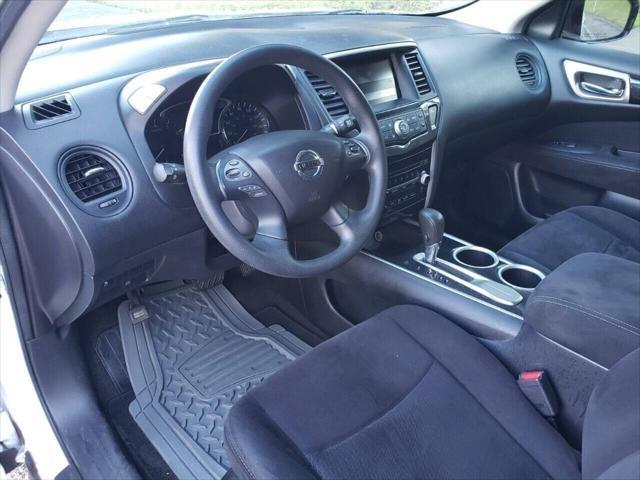 used 2014 Nissan Pathfinder car, priced at $9,599