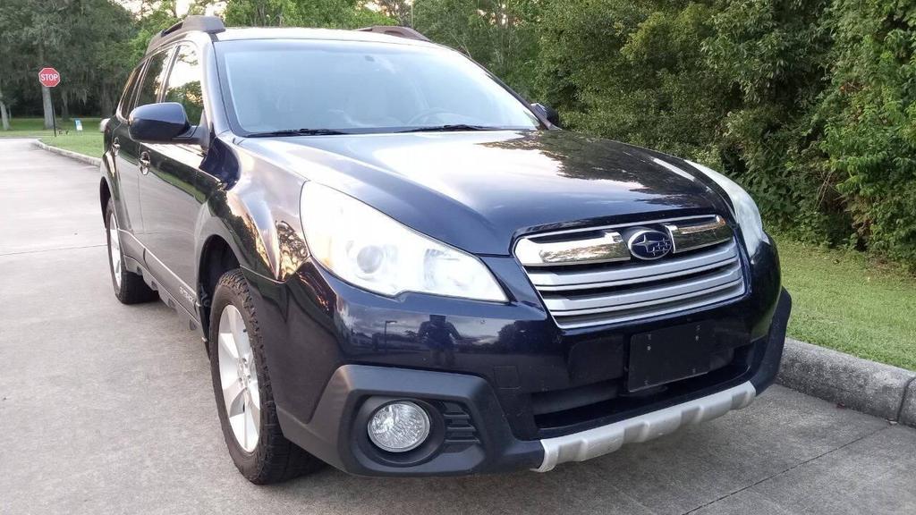 used 2013 Subaru Outback car, priced at $7,999