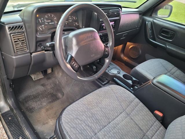 used 2000 Jeep Cherokee car, priced at $11,000