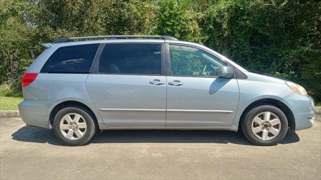 used 2004 Toyota Sienna car, priced at $5,999