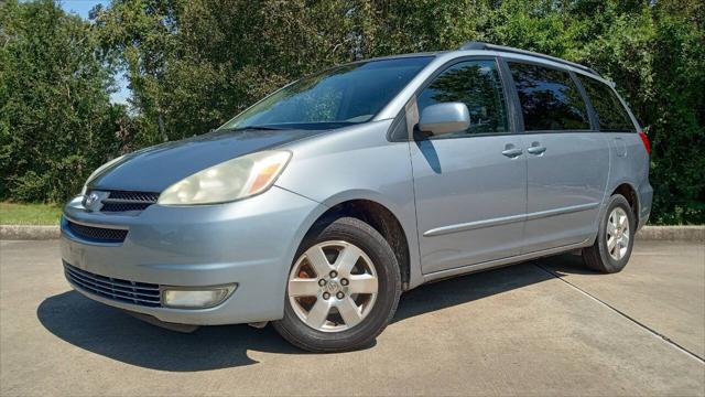 used 2004 Toyota Sienna car, priced at $5,999