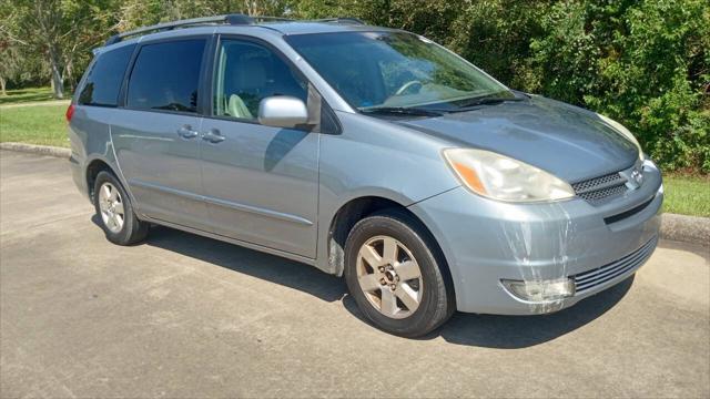 used 2004 Toyota Sienna car, priced at $5,999