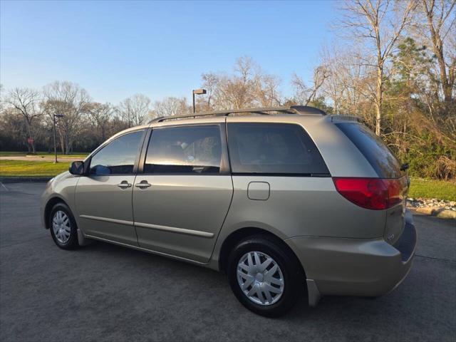 used 2007 Toyota Sienna car, priced at $8,500