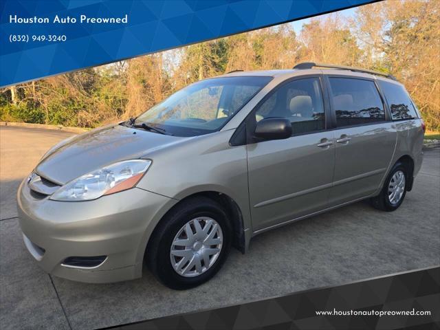 used 2007 Toyota Sienna car, priced at $8,500