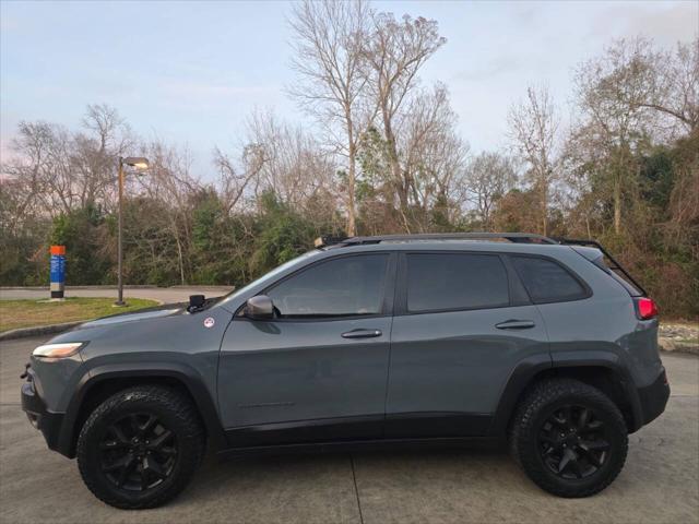 used 2014 Jeep Cherokee car, priced at $9,900