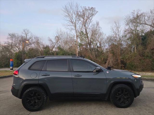 used 2014 Jeep Cherokee car, priced at $9,900