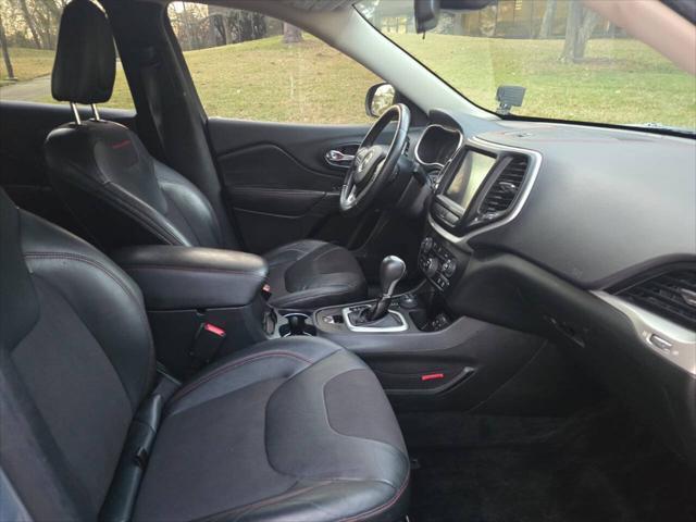 used 2014 Jeep Cherokee car, priced at $9,900