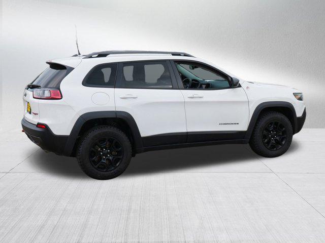 used 2019 Jeep Cherokee car, priced at $16,496