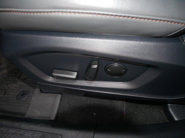 new 2025 Ford Explorer car, priced at $45,964