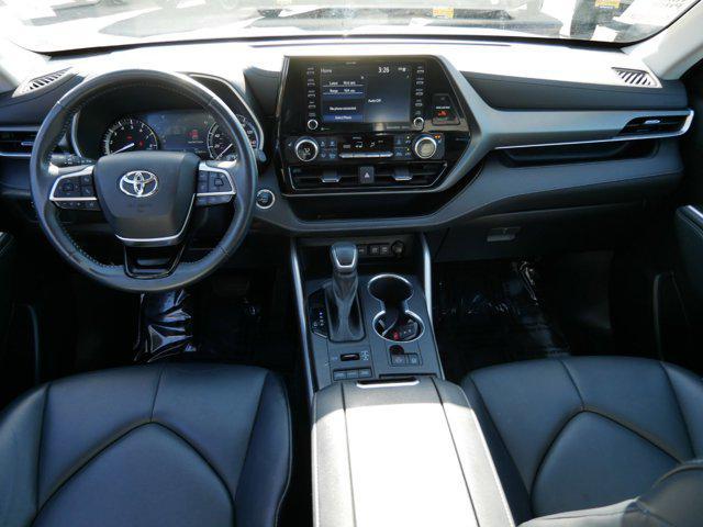 used 2021 Toyota Highlander car, priced at $35,996