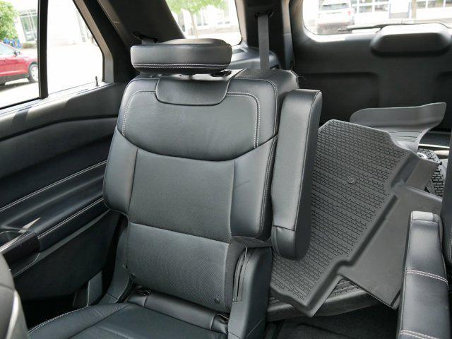 used 2020 Ford Explorer car