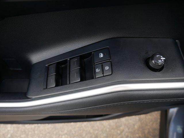 used 2021 Toyota Highlander car, priced at $32,996