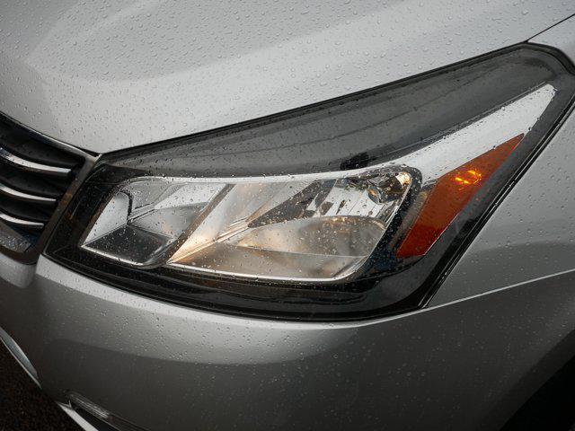 used 2017 Chevrolet Traverse car, priced at $9,496