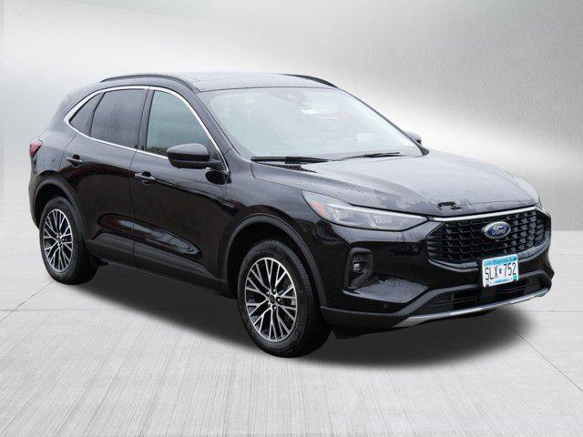 new 2025 Ford Escape PHEV car, priced at $33,064