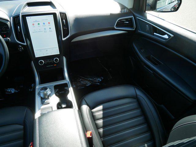 used 2024 Ford Edge car, priced at $27,497