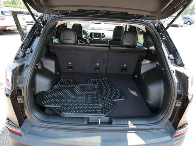 used 2022 Jeep Cherokee car, priced at $27,296