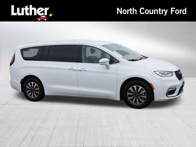 used 2022 Chrysler Pacifica Hybrid car, priced at $26,496