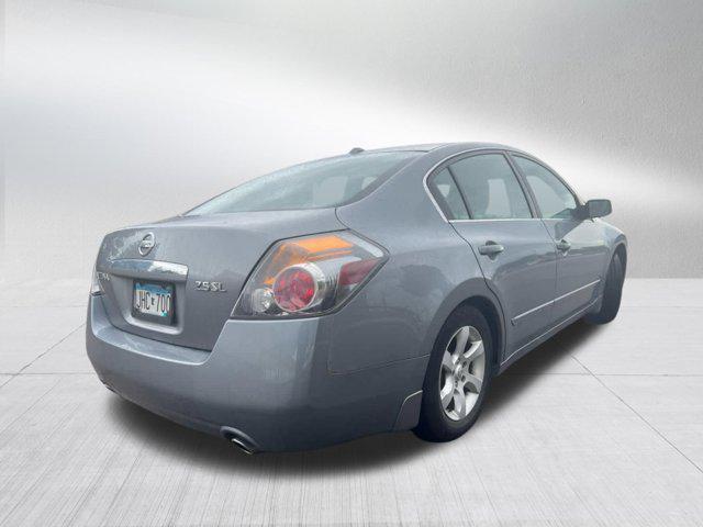 used 2009 Nissan Altima car, priced at $8,000