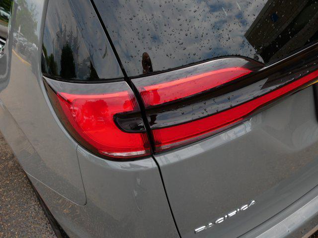 used 2023 Chrysler Pacifica car, priced at $27,296