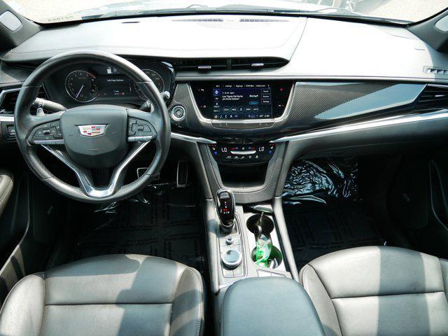 used 2024 Cadillac XT6 car, priced at $44,296