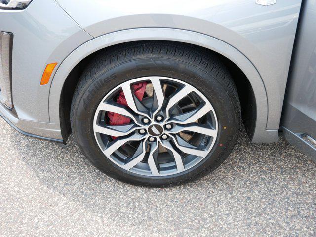 used 2024 Cadillac XT6 car, priced at $44,296