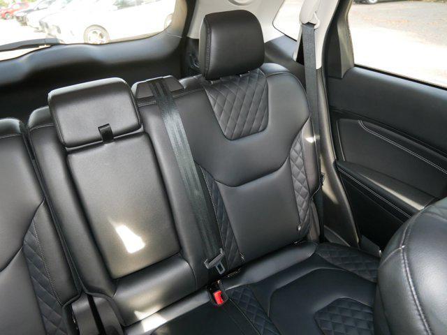 used 2024 Ford Edge car, priced at $28,995