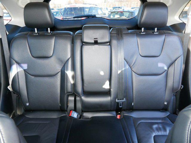 used 2022 Ford Edge car, priced at $23,995