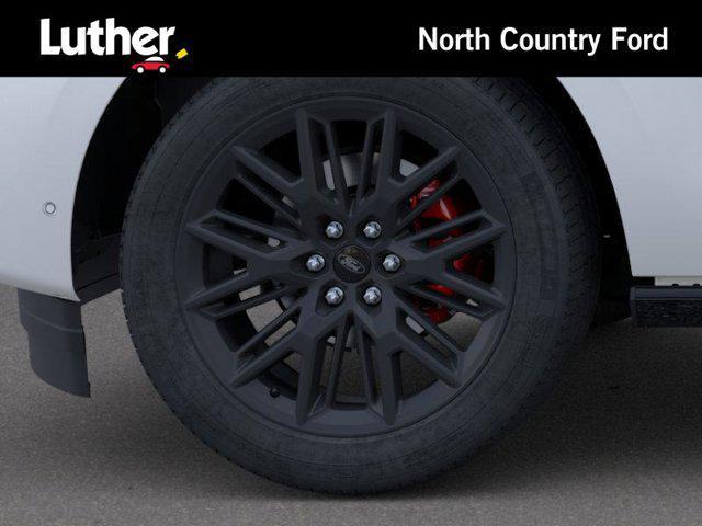 new 2025 Ford Expedition car, priced at $82,980