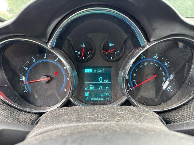 used 2015 Chevrolet Cruze car, priced at $8,000